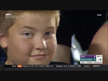 ホモと見る試合よりカメラが気になる野球少年