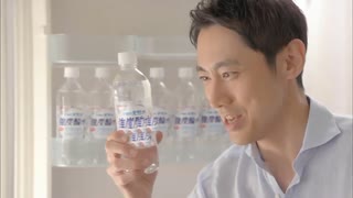 炭酸水でこの世の真髄を知ろうとした男