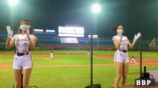 台湾チアガール林襄 リン・シャン(mizuki)Rakutengirls