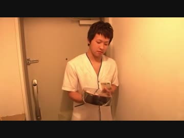 いなりが入ってないことに衝撃を受け崩れ落ちる親方