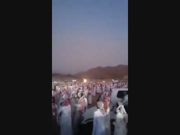 ホモと見る祝砲を乱射するサウジアラビアの結婚式