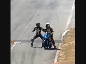 ホモと見る殺意が強すぎるバイクレーサー