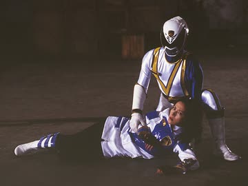 特捜戦隊デカレンジャー　Episode.40「ゴールドバッヂ・エデュケーション」