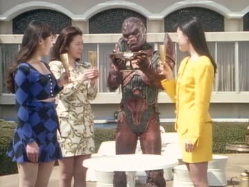 ブルースワット 第15話「侵略CM大放送」