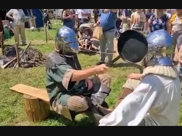 ホモと見るヘルムを被ってフライパンで交互に叩くゲーム