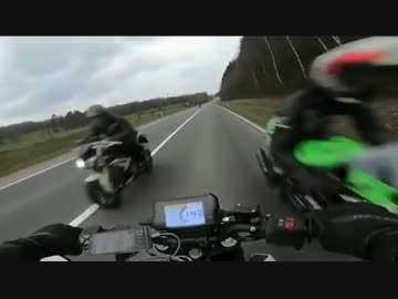 ホモと見る恐怖の紙一重