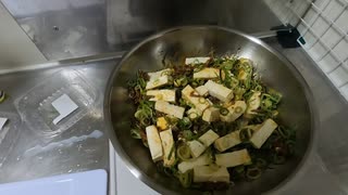 初めてのステンレスフライパンで麻婆豆腐