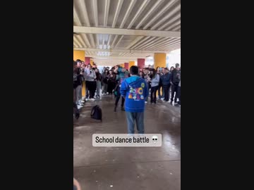 ダンスバトル