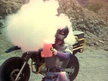 ブルースワット 第17話「ズッコケ新隊員」