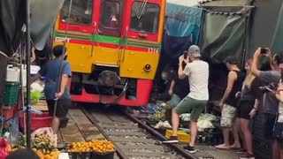ホモと見るレベルが違いすぎる本場の撮り鉄