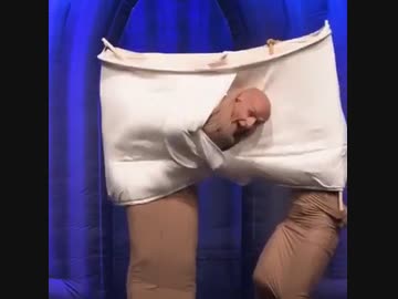 ホモと見る海外の仮装大賞