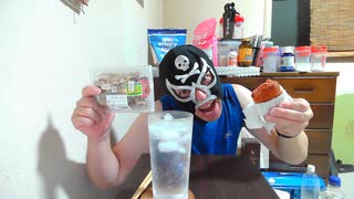 炭火焼塩ホルモンとナナチキで酒を飲む！！【飯動画】