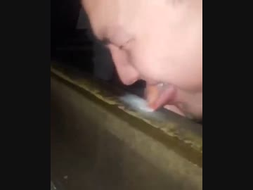 ホモと見るキンキンに冷えた線路を舐める男達