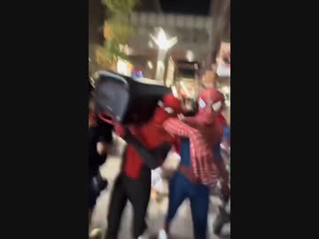 ホモと見るハロウィンを待ちきれずはしゃぐ福岡の若者たち