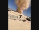 ホモと見る 竜巻に立ち向かうイスラエル兵