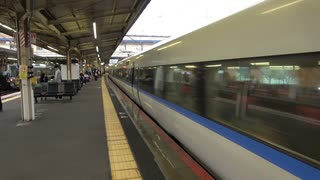 【迂回サンダバ】石山駅を通過する列車(20231106)【全農号】