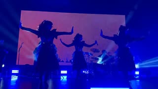 Brand new day live  14/11/2023 (fancam)