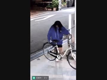 ホモと見るつい出来心で自転車を盗んじゃう女の子