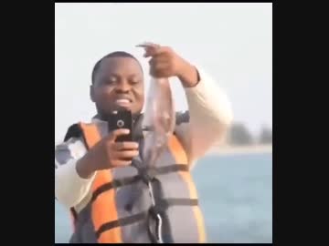 ホモと見る投げる方を間違えた男