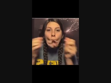 女vs七面鳥の皮