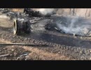 ホモと見る自爆ドローンが吹っ飛ばしたロシア軍戦車を確認しに行くウクライナ兵