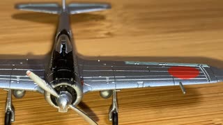 バンダイ ウイングクラブコレクション L 中島　キ43 一式戦闘機　隼　一型 1/144 BANDAI wing Club Collection L Nakajima Ki43-1