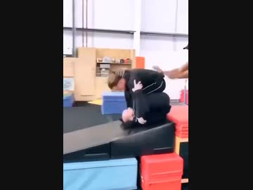 ホモと見る人間ボウリング