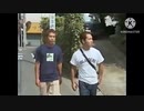 指差すかちょっと迷う先輩
