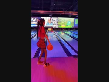 ホモと見るボーリングの球より軽そうな女