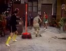 chaves envenena cachorro e faz churrasco com e mata vizinho barulhento keys kills noisy neighbor