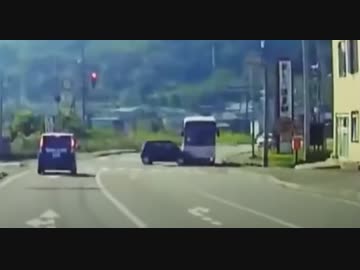 日本のドラレコ映像まとめ　事故・危険運転集 #42