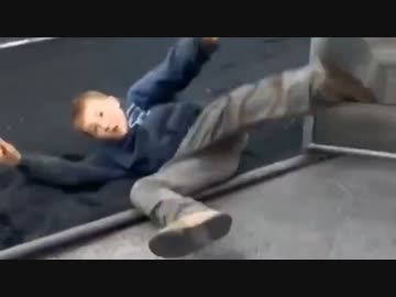 ホモと見る命がけのトレーニングをするショタガキ