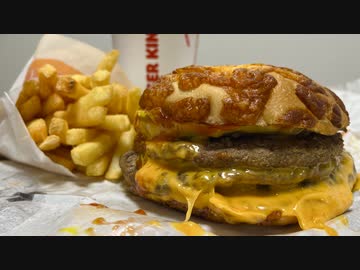 【告知あり】自分を大蛇丸と信じて止まない一般男性が、バーガーキングでドカ食い気絶する動画です。