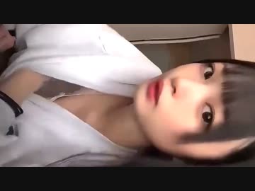 体温計でおっぱいが見えちゃうドジっ娘