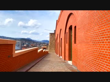 The red brick walls surrounding Buda Castle【甲村京也】