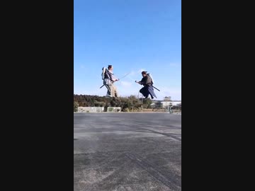 ホモと見るジェットパックで空を飛ぶ侍