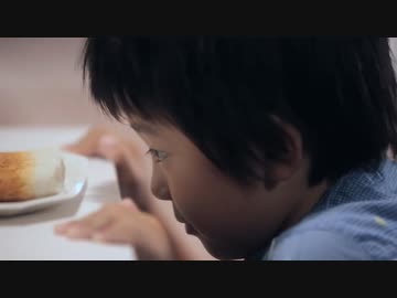 ちくわの中身をのぞいてしまったコージとタクヤ