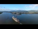 Arrival of a Large Cruise Ship