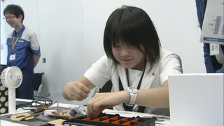女子中学生がロボット作り　ピンポン球運びに挑戦！
