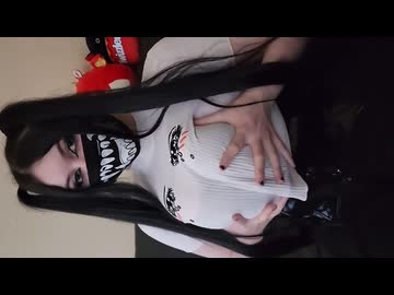 この超乳さん、どなたかしら？