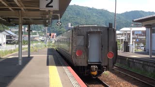 【貫通先頭と】智頭急行HOT7000系気動車回送@倉吉(20240906)【グリーン普通合造車】