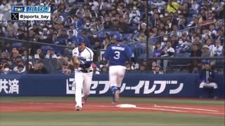 【こんな奴はクビにしろ】一塁審判津川  とんでもない誤審 笑い事じゃないぞ！！