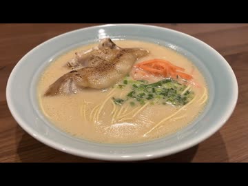 【即席とんこつラーメンの一番美味しい食べ方】自分を大蛇丸と信じて止まない一般男性がブチギレる動画です。