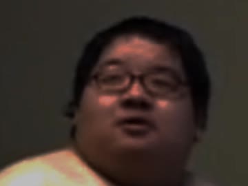 江戸ビデオを観ていたら、怪奇現象に襲われる肉丸