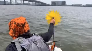 【さわだアルス】カヤックに浸水した水を灯油ポンプで排水する【ひまわりを邪魔扱いする】