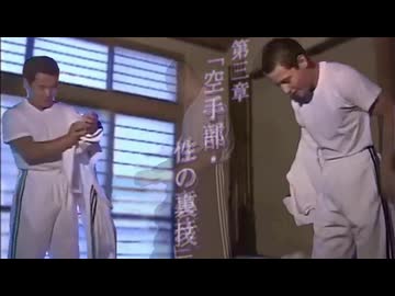 タイトルロゴに連れ去られるMUR