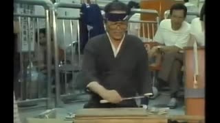 ホモと見る1984年の包丁路上販売