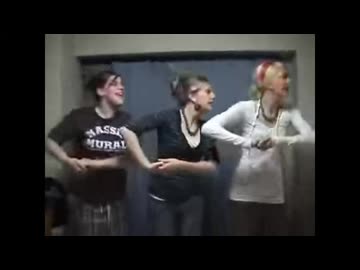 踊ってない夜を知らないのにママ怒る♪