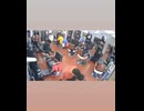 レア映像_男が理髪店で