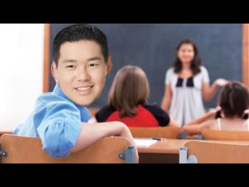 授業中チラチラ見てくる先輩